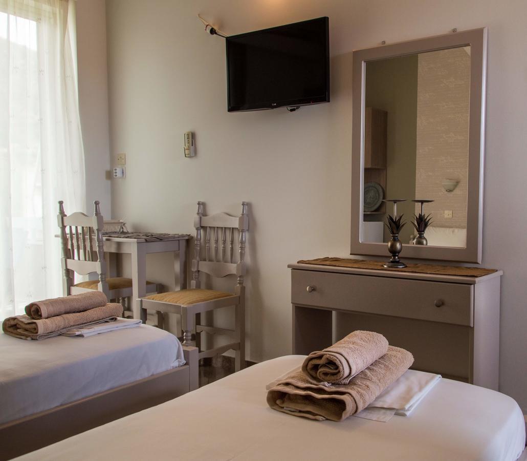 Maltezos Rooms Méthana Zewnętrze zdjęcie