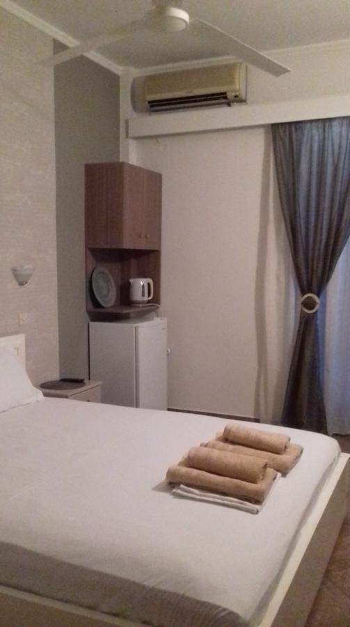 Maltezos Rooms Méthana Zewnętrze zdjęcie